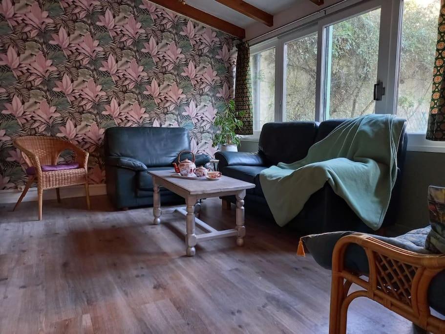 Maison Violette En Berry Aigurande Εξωτερικό φωτογραφία