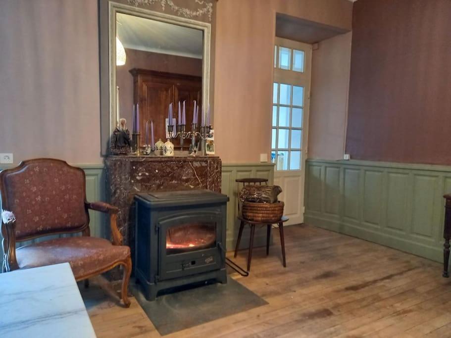 Maison Violette En Berry Aigurande Εξωτερικό φωτογραφία