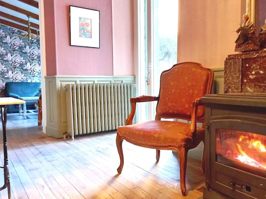 Maison Violette En Berry Aigurande Εξωτερικό φωτογραφία